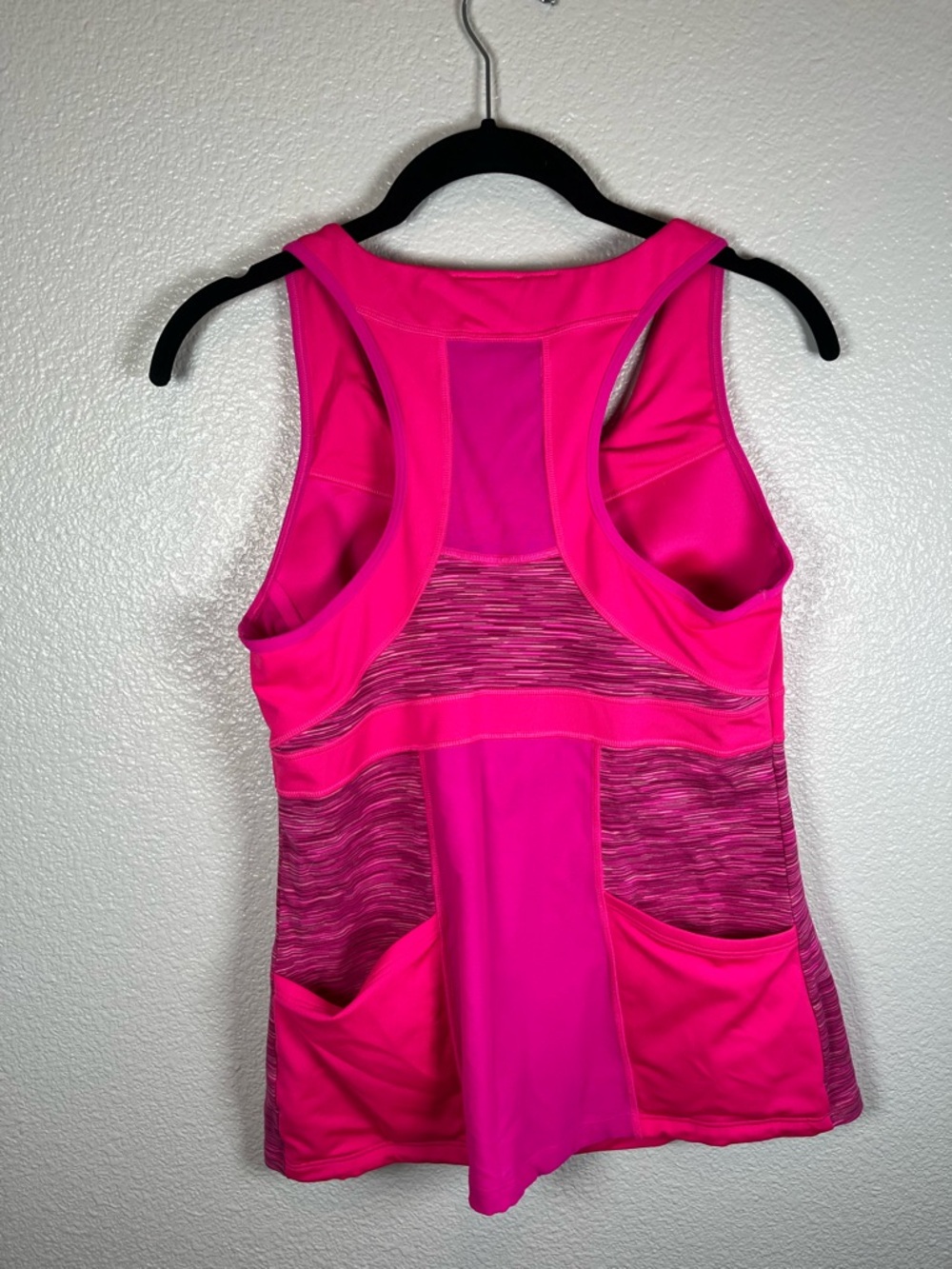 Athleta Space Dye Pocket PR Hot Pink Racerback Athletic Tank Top Women’s MD - Picture 5 of 12